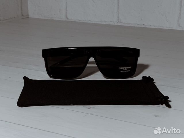 Солнцезащитные очки Armani