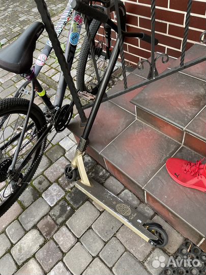 Трюковой самокат tech team hex