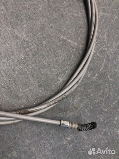 Тросик замка багажника Mitsubishi Lancer Cedia CS2