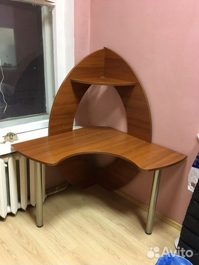 Стол для дома, офиса, компьютера