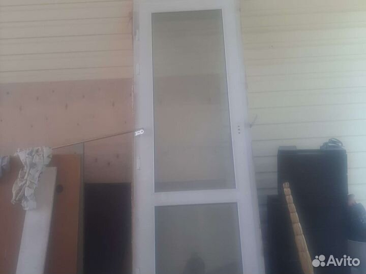 Дверь пластиковая