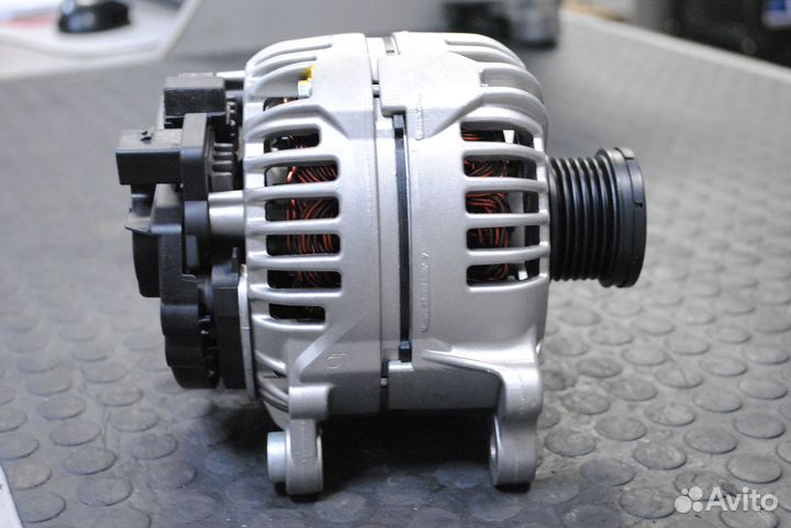 Генератор VW Golf 6, Skoda Octavia, Yeti 1.2 TSi