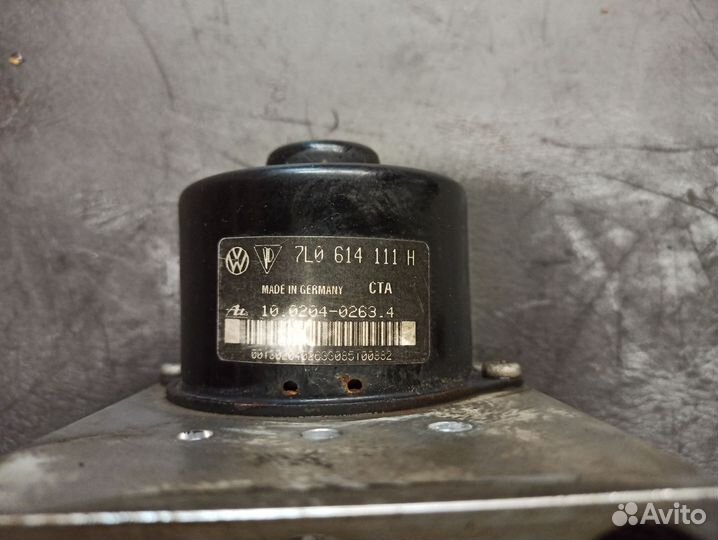 Блок ABS Volkswagen Touareg 7L