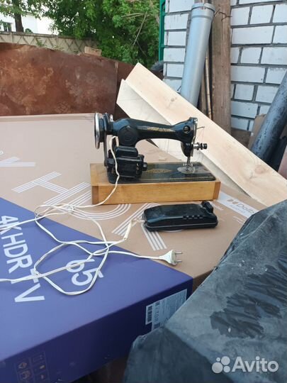 Швейная машинка