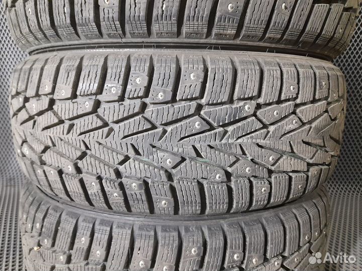 Nokian Tyres Nordman 7 SUV 215/60 R17