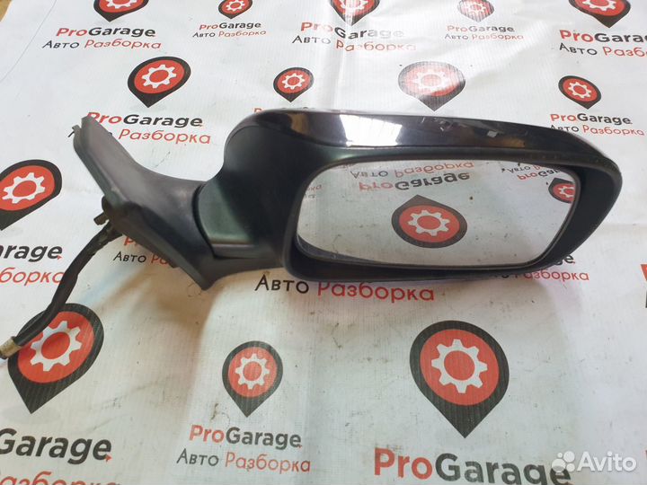 Зеркало правое Toyota Avensis II Авенсис 2 дорест