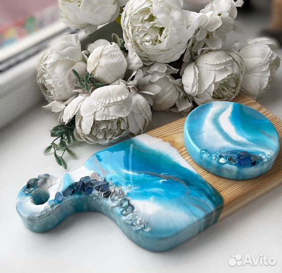 Набор подарочный доска и подстаканник из смолы