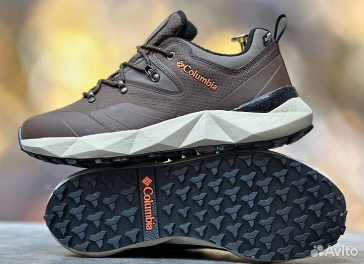 Кроссовки Columbia эргономичные