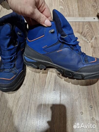Продам ботинки