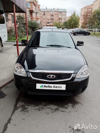 LADA Priora 1.6 МТ, 2017, битый, 16 000 км