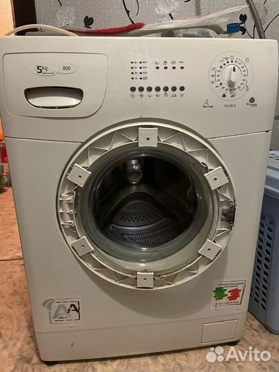 Продаю стиральную машинку б/у