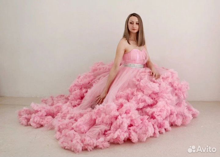 Платье в аренду облако розовое 42-48р