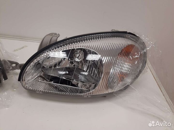 Левая фара Chevrolet lanos