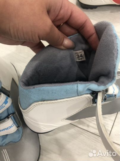 Лыжные ботинки