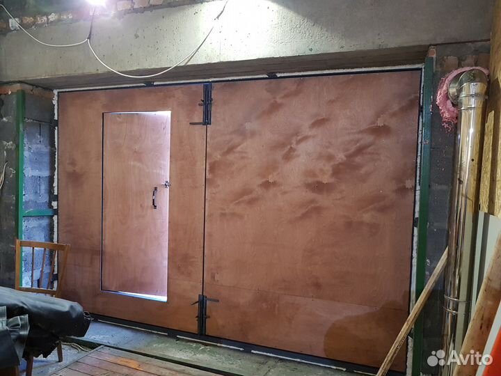 Гаражные метал,ворота,угол 63х63,петли 40 мм,замок