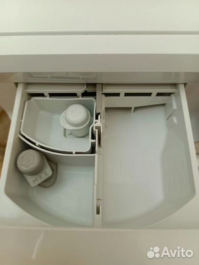 Стиральная машина Indesit NWS6105 1 год гарантии