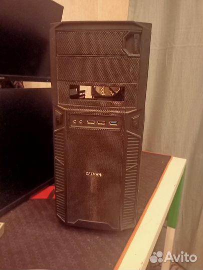 Компьютер системный блок