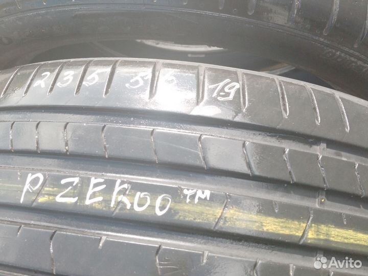 Pirelli P Zero PZ4 235/50 R19