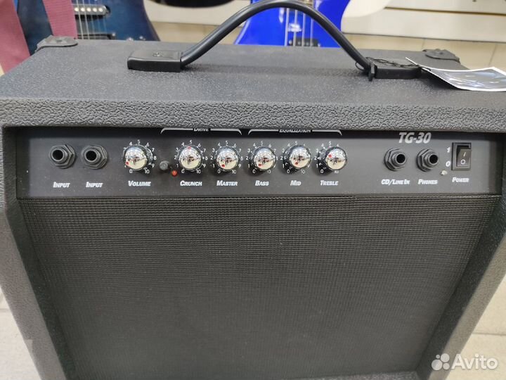Гитарный комбоусилитель 30 Ватт