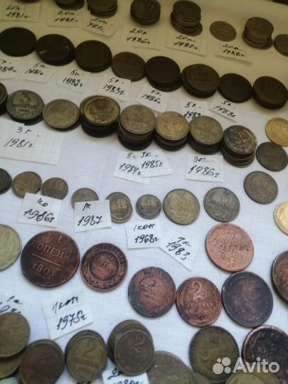 Продаю монеты