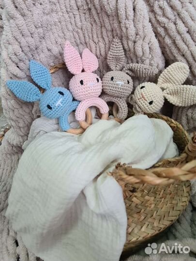 Вязаные погремушки грызуки