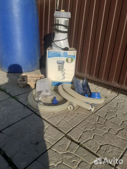 Насос для очистки воды в бассейне