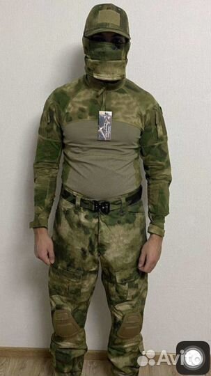 Тактический боевой костюм