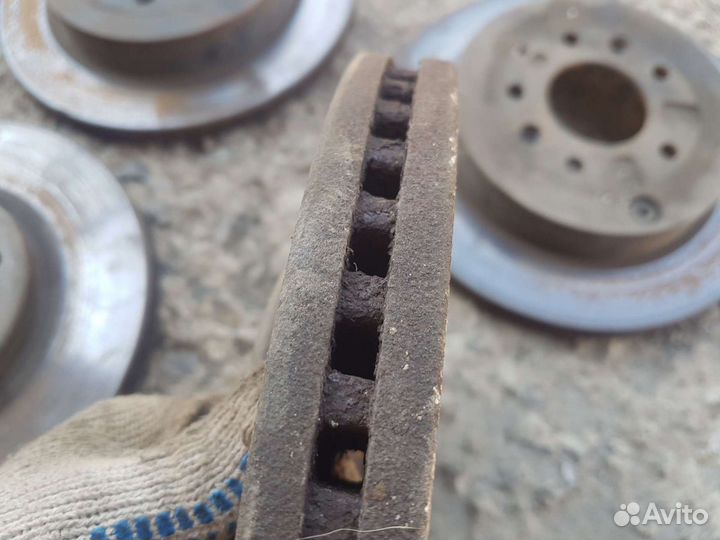 Диск тормозной Mazda CX-7 (2006-2012)