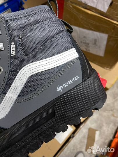 Зимние кроссовки Vans Gore Tex