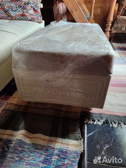 Банкетка пуфик