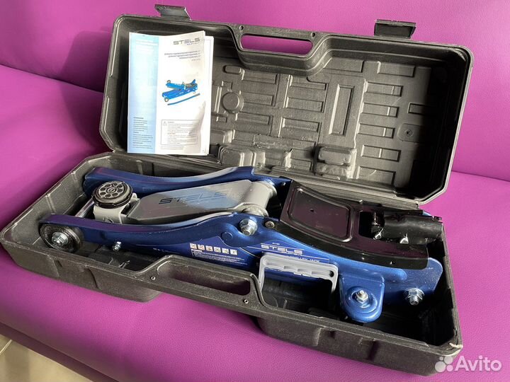 Домкрат гидравлический 2т новый