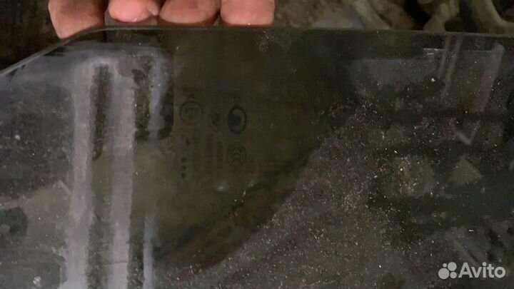 Стекло двери задней правой Great Wall hover H5 201