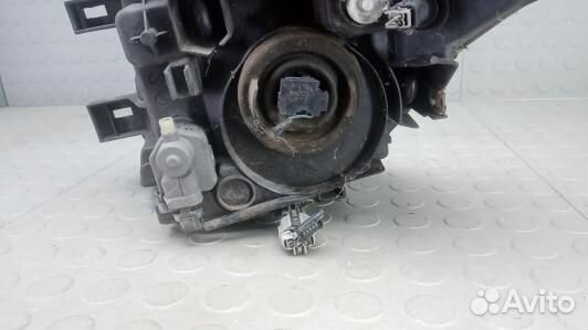 Фара правая nissan pathfinder R51 (TNK06MU01)