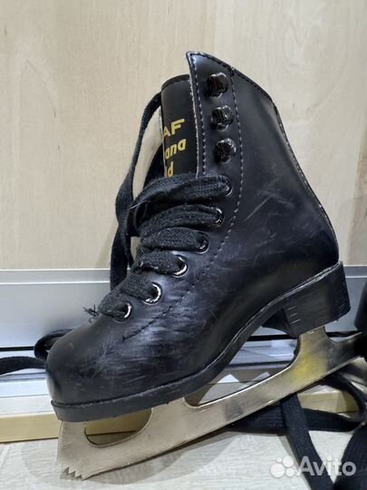 Коньки фигурные детские 26 размер