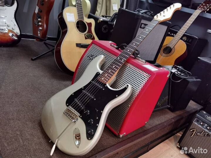 Электрогитара Yamaha St 500R Made In Japan