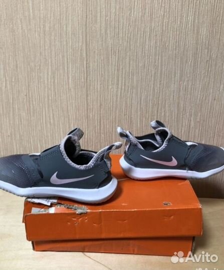 Детские кроссовки Nike 22р