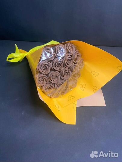 Розы из Молочного Шоколада - 19 шт в Букете