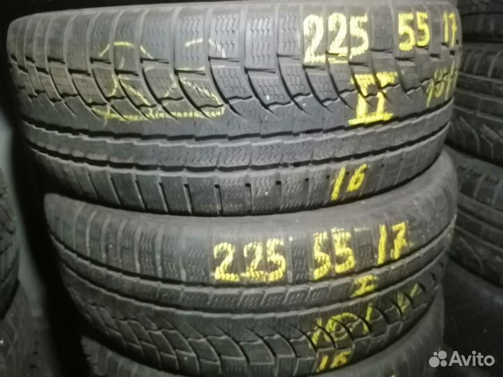 Nokian Tyres WR A4 225/55 R17