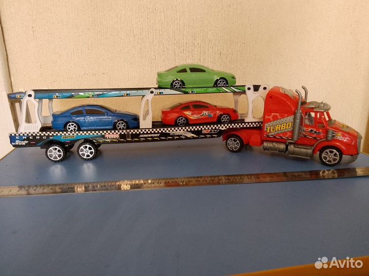 Машинки, трактора, кораблики