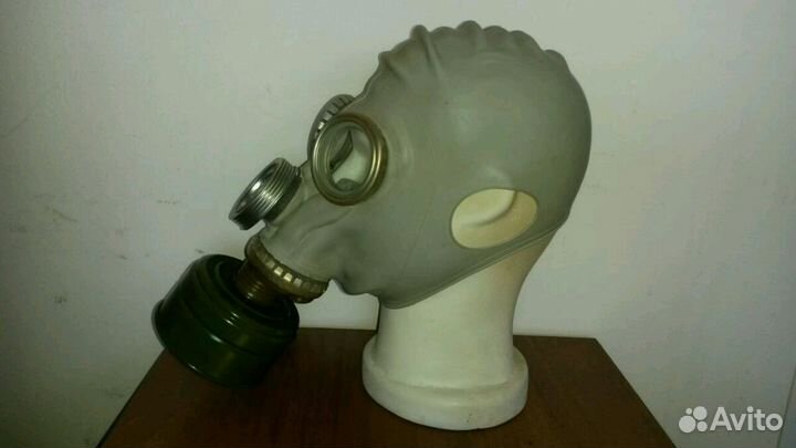 Противогаз