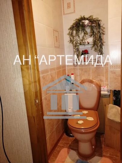 4-к. квартира, 84 м², 2/5 эт.