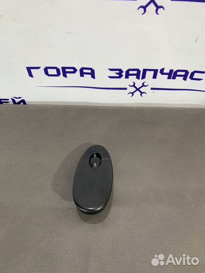 Нопка стеклоподъемника Rover 75 2000 YUD100731PUY
