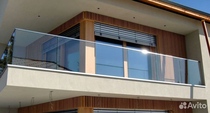 Стеклянные перила для лестниц