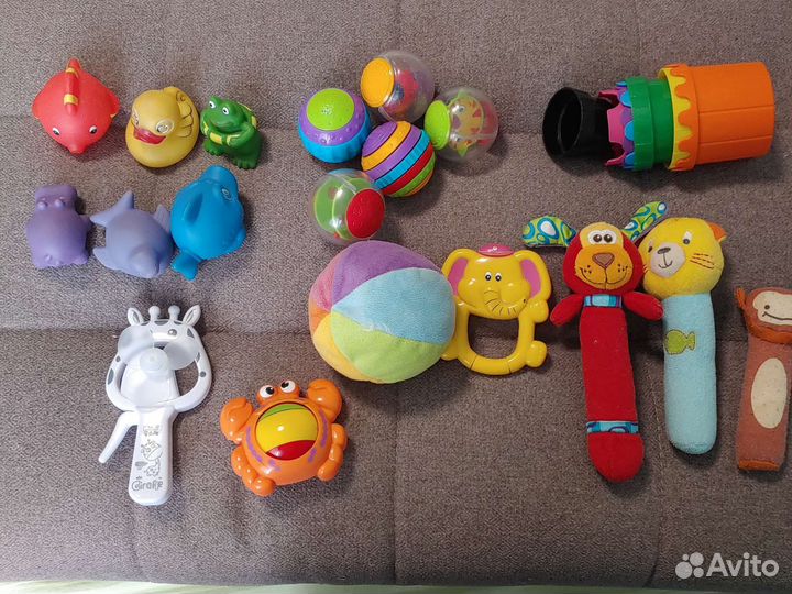 Развивающие игрушки, пирамдка, мячик