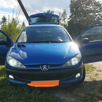 Peugeot 206 1.4 AT, 2004, 198 900 км, с пробегом, цена 205 000 руб.