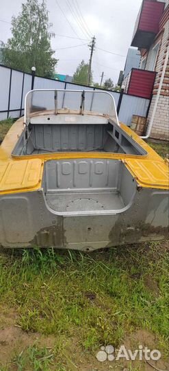 Моторное судно Прогресс-2м