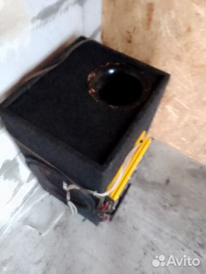 Сабвуфер и усилитель моноблок