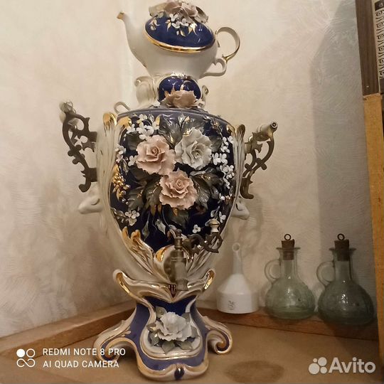 Фарфоровый самовар
