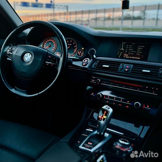 Аренда BMW 520i