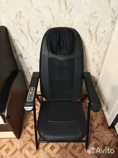Массажное кресло